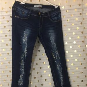 Women’s Ripped Jeans